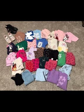 Girl’s Clothing Bundle